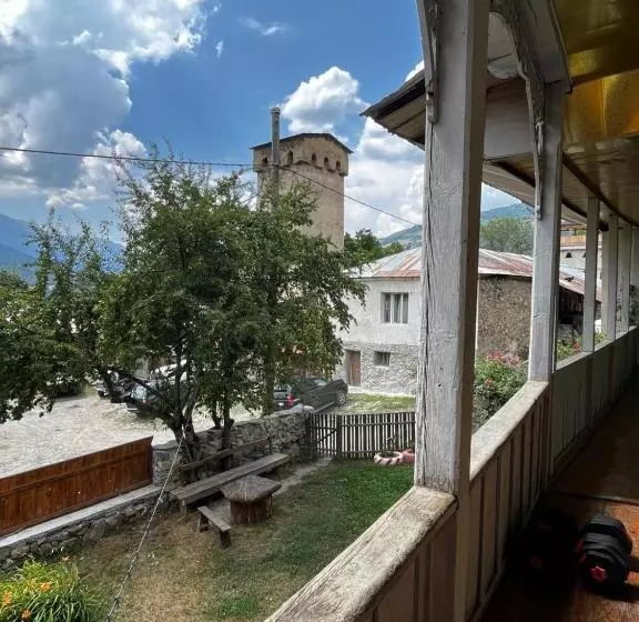 پانسیون Nanago Guesthouse