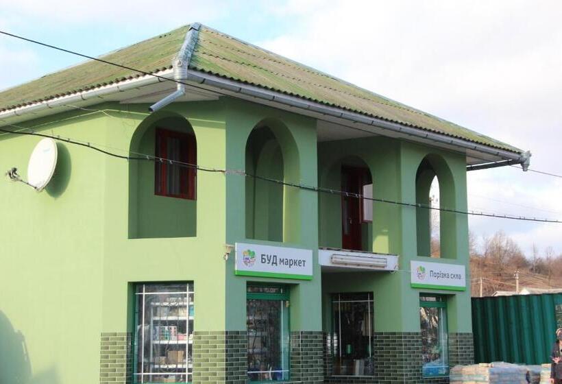 ユースホステル міні готель комора