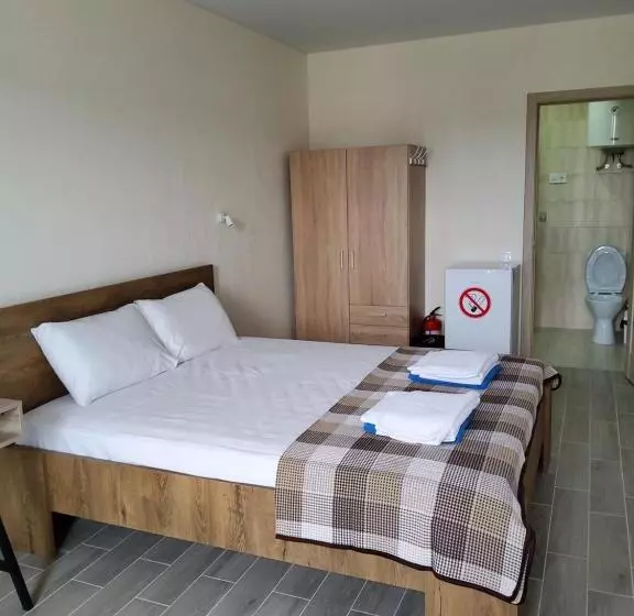 هاستل Villa Solomare