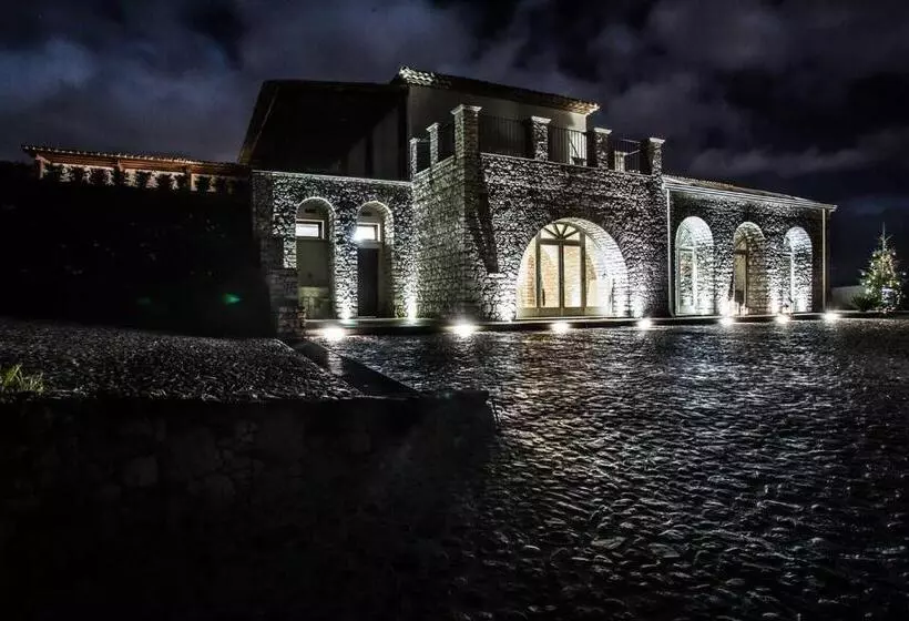ホテル Casale Della Rocca