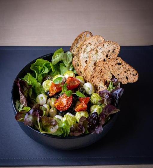 בית מלון כפרי City