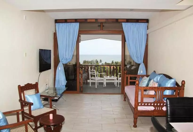 هتل Golden Beach Resort A051