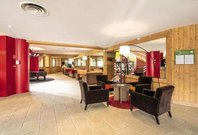 Hotelli Hôtel Les Menuires Les Bruyères