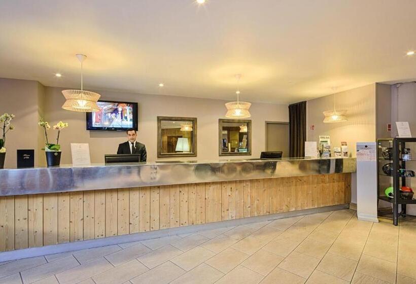 هتل Hôtel Les Menuires Les Bruyères