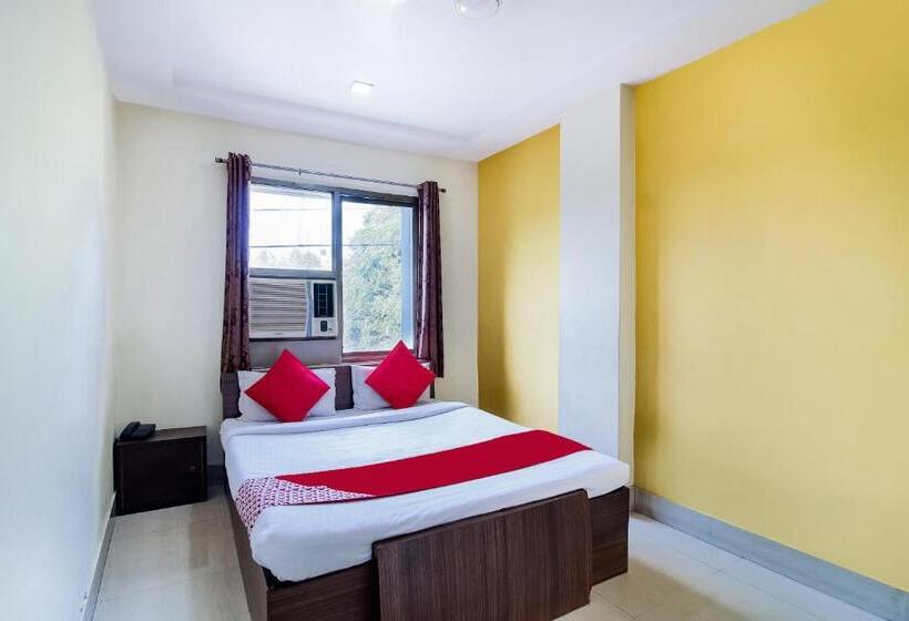 Oyo Hotel Anupam