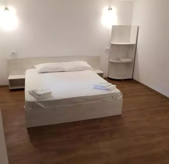 ペンション Casa Adiță