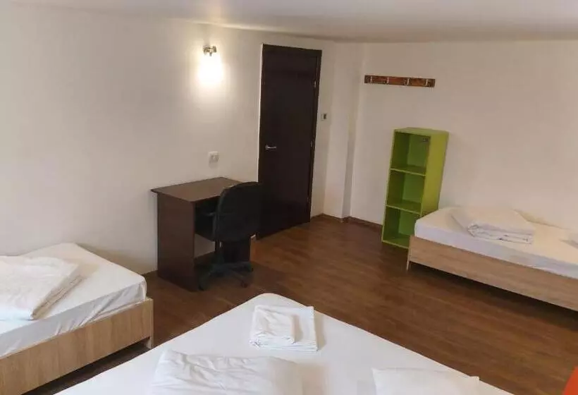 ペンション Casa Adiță