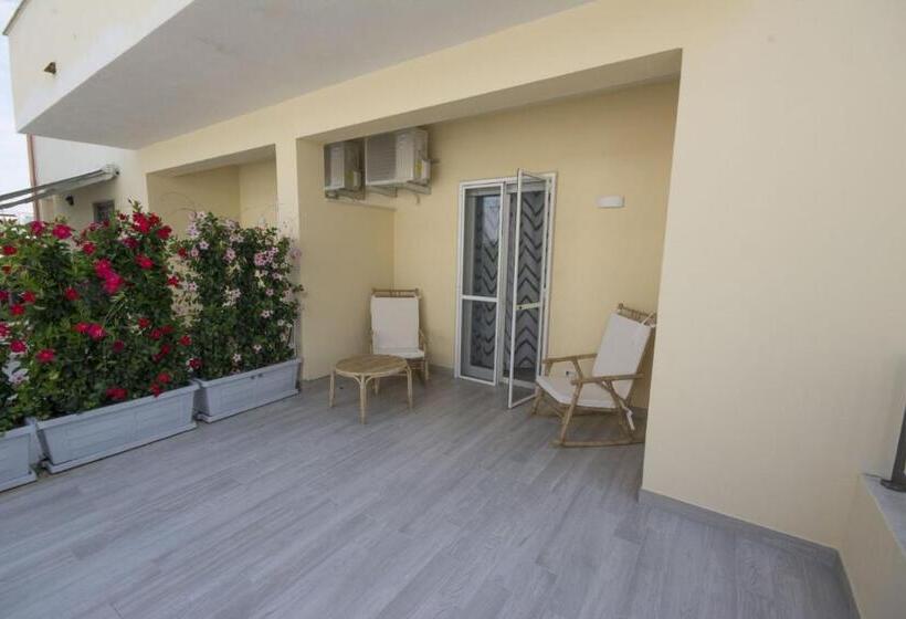 Пансион Lido Rosa Rooms