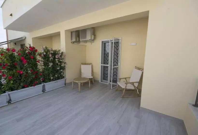 پانسیون Lido Rosa Rooms