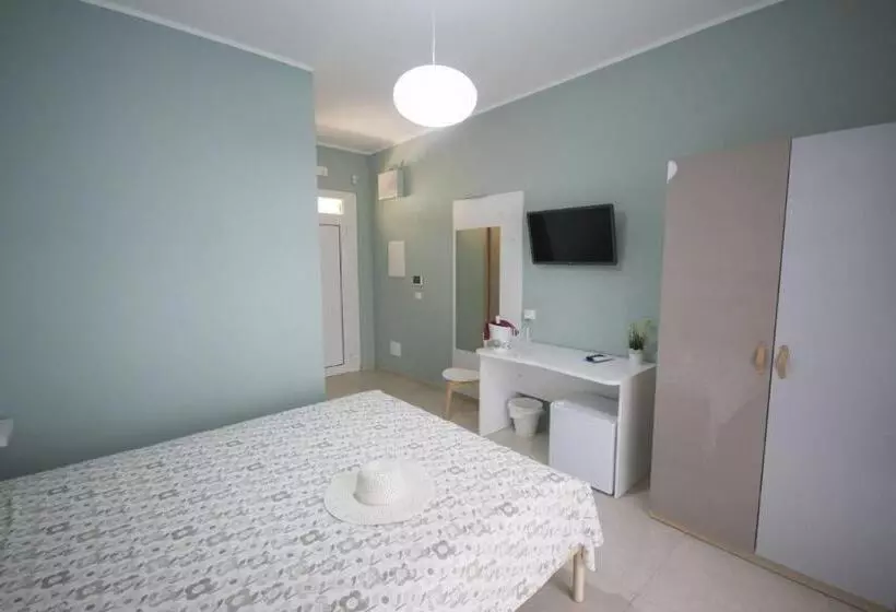 پانسیون Lido Rosa Rooms