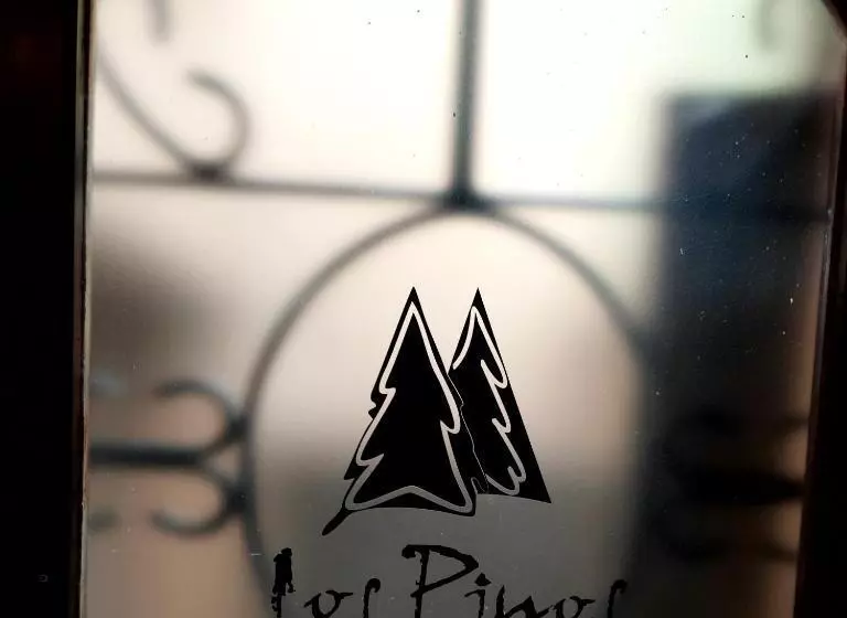 ユースホステル Posada Los Pinos