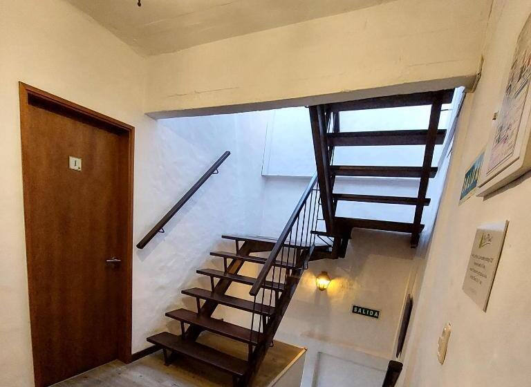 호스텔 Posada Los Pinos