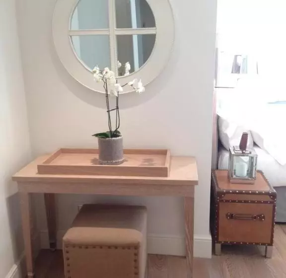 Aamiaismajoitus (B&B) Suite In Dimora Storica   Empoli Centro   Hall 5 Stelle