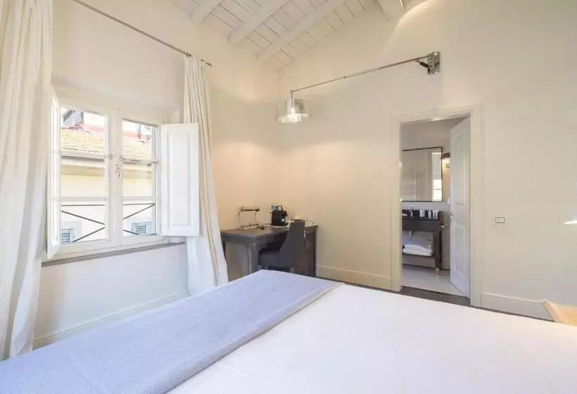 Aamiaismajoitus (B&B) Suite In Dimora Storica   Empoli Centro   Hall 5 Stelle