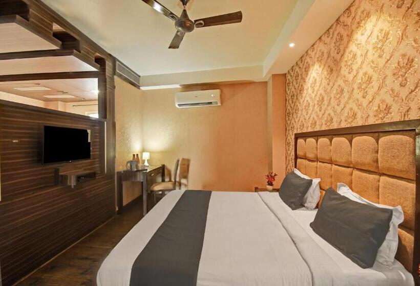 Collection O Hotel Le Park Street