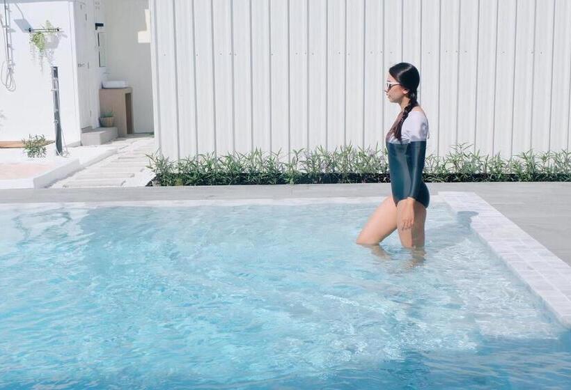 استراحتگاه Sugar Beat