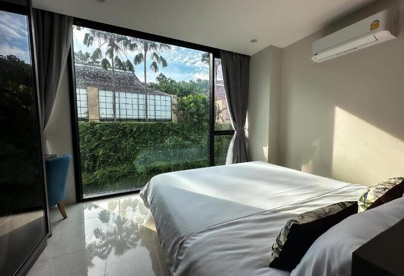 펜션 The Viva Patong