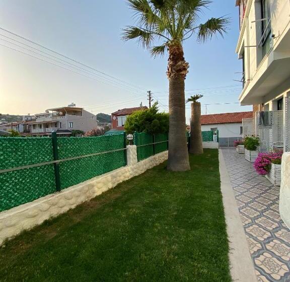 Отель Burla Han