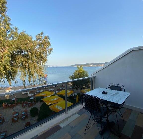 Отель Burla Han