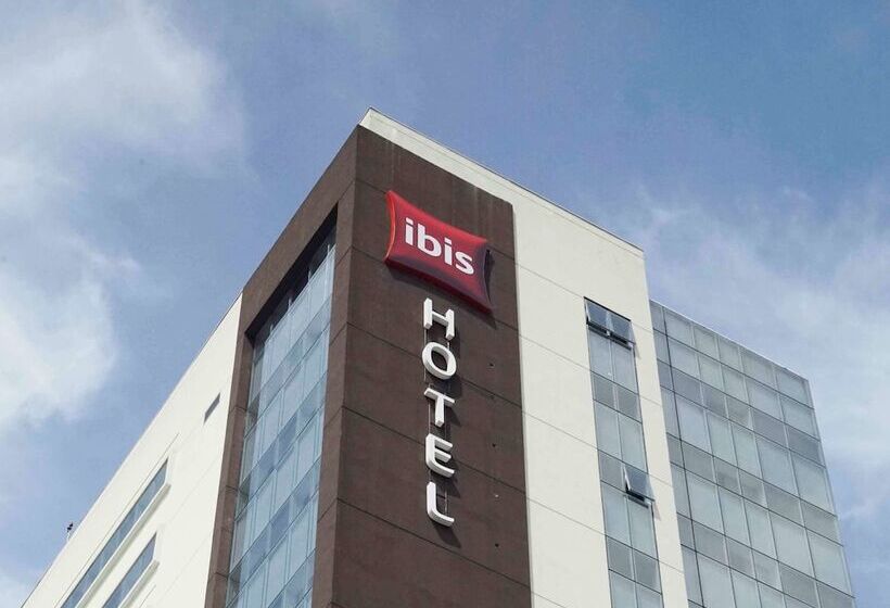 Otel Ibis Osasco