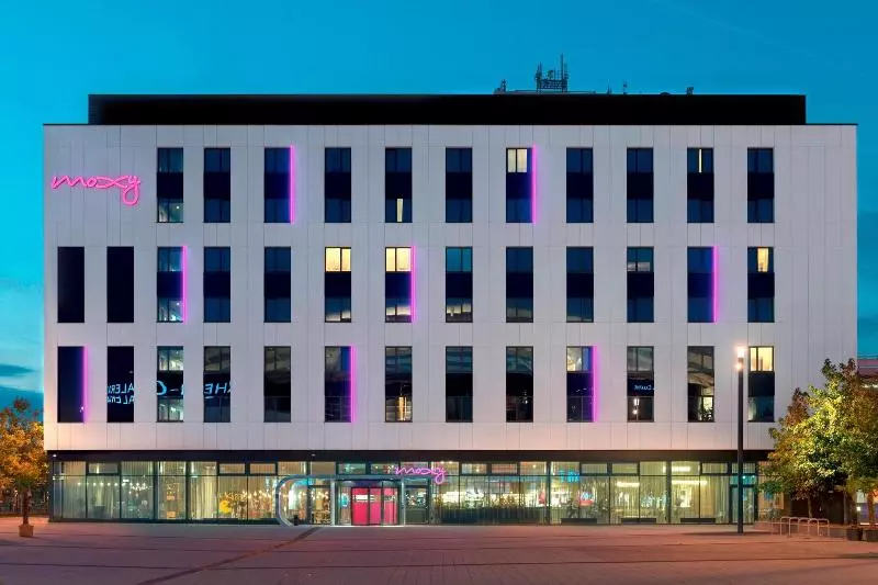 ホテル Moxy Ludwigshafen