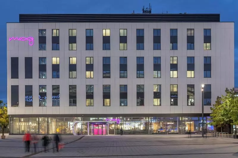 ホテル Moxy Ludwigshafen