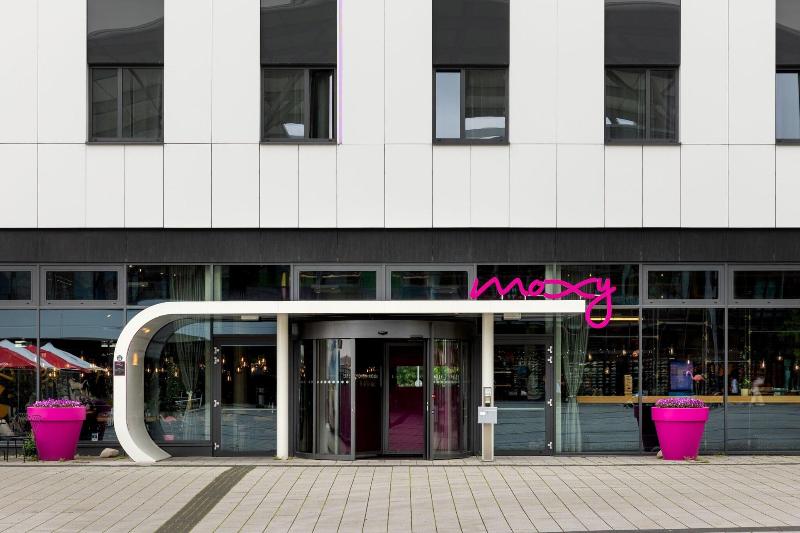 Отель Moxy Ludwigshafen