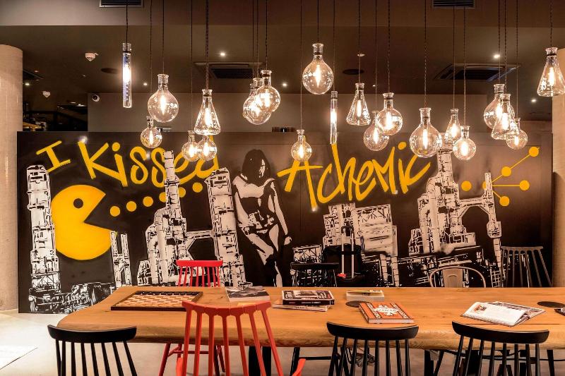 Отель Moxy Ludwigshafen