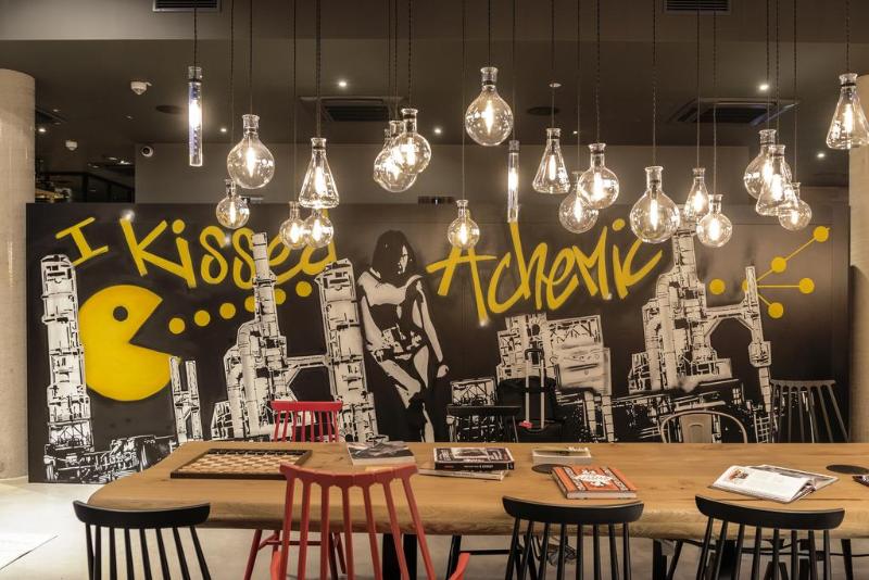 Отель Moxy Ludwigshafen