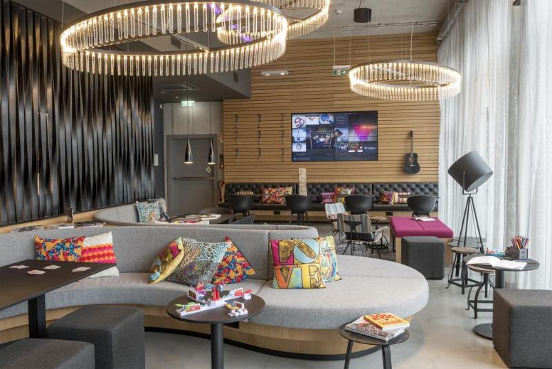 Отель Moxy Ludwigshafen