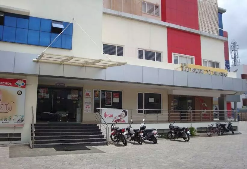 Hotelli Sri Kaliswari Le Orchids