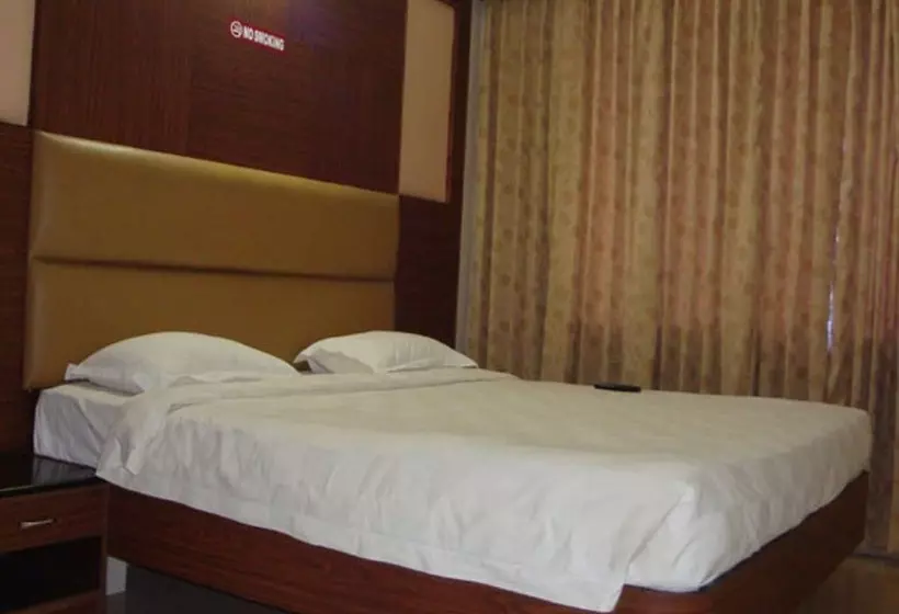 Hotelli Sri Kaliswari Le Orchids