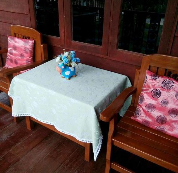 Khun Ohm Cha Am Resort