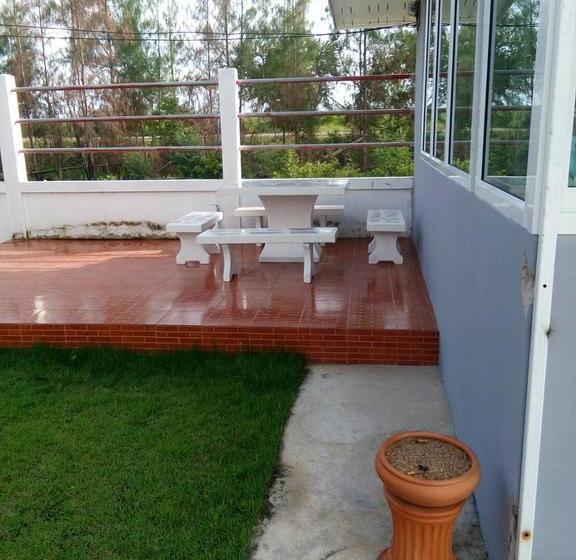 Khun Ohm Cha Am Resort