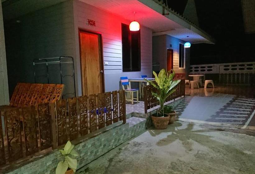 Khun Ohm Cha Am Resort