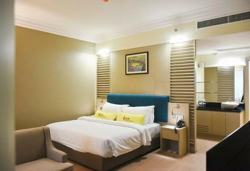 Ucsi Hotel Kuching
