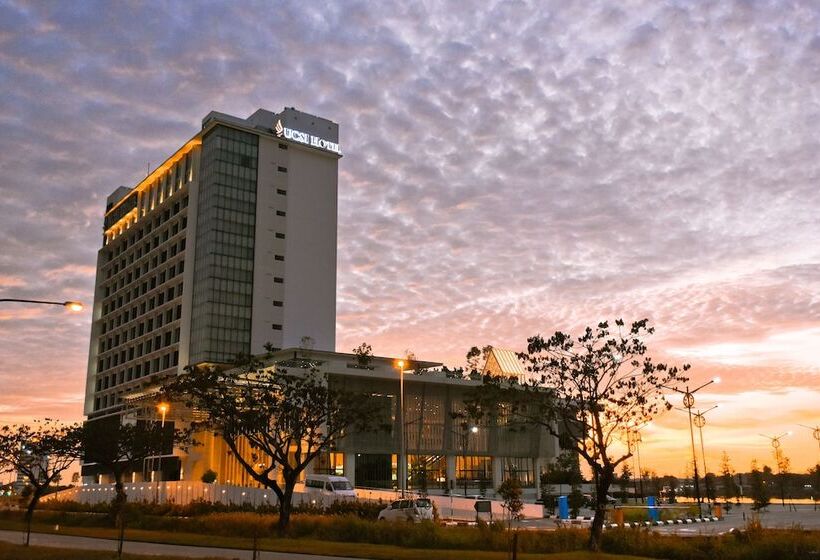 Ucsi Hotel Kuching