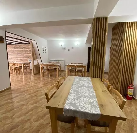 Pensjonat Casa Complex Borsa