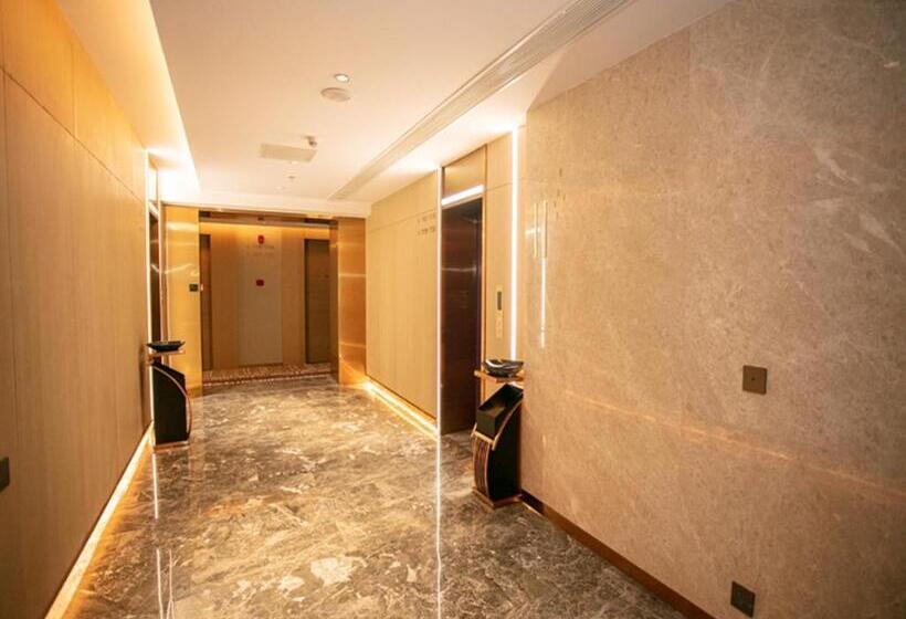 Lavande Hotel Shenzhen East Gate Wanxiang City Guomao Metro Statipn