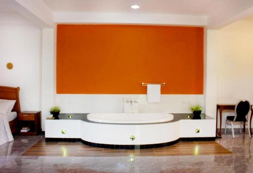 Wild Fortress Hotel Sigiriya