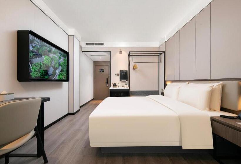 Atour X Hotel Ningbo Railway Station North Square