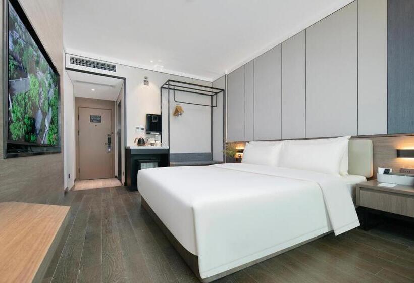 Atour X Hotel Ningbo Railway Station North Square