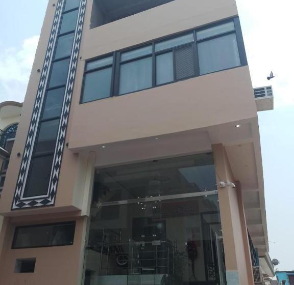 Hotel Madhur Kunj Ayodhya