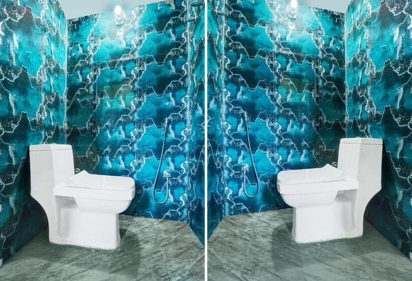 Oyo Flagship Hotel R.b Inn