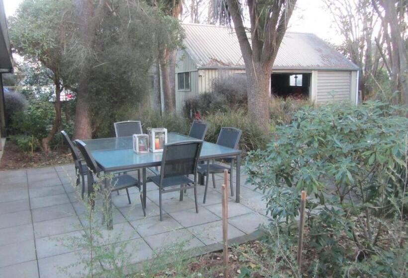 Bed and Breakfast Oldfields