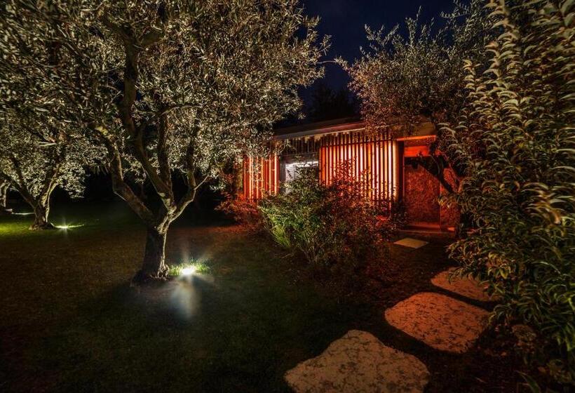 צימר San Colombano Suites