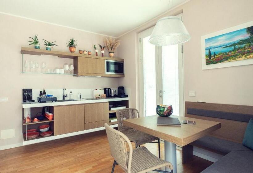 צימר San Colombano Suites