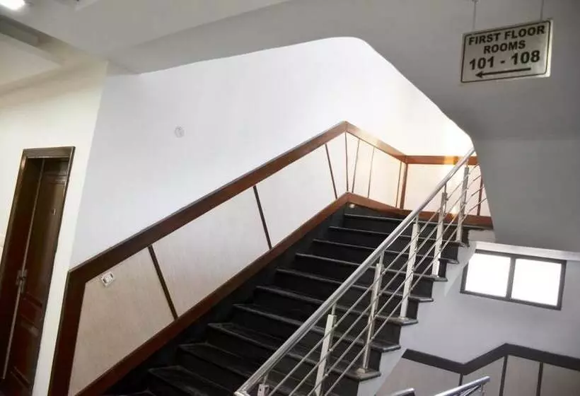 Hotel 49