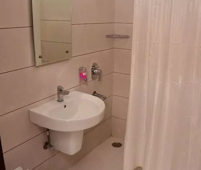 Hotel 49