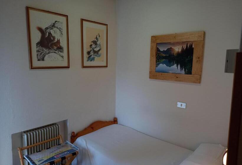 בית מלון כפרי Albergo Scoiattolo